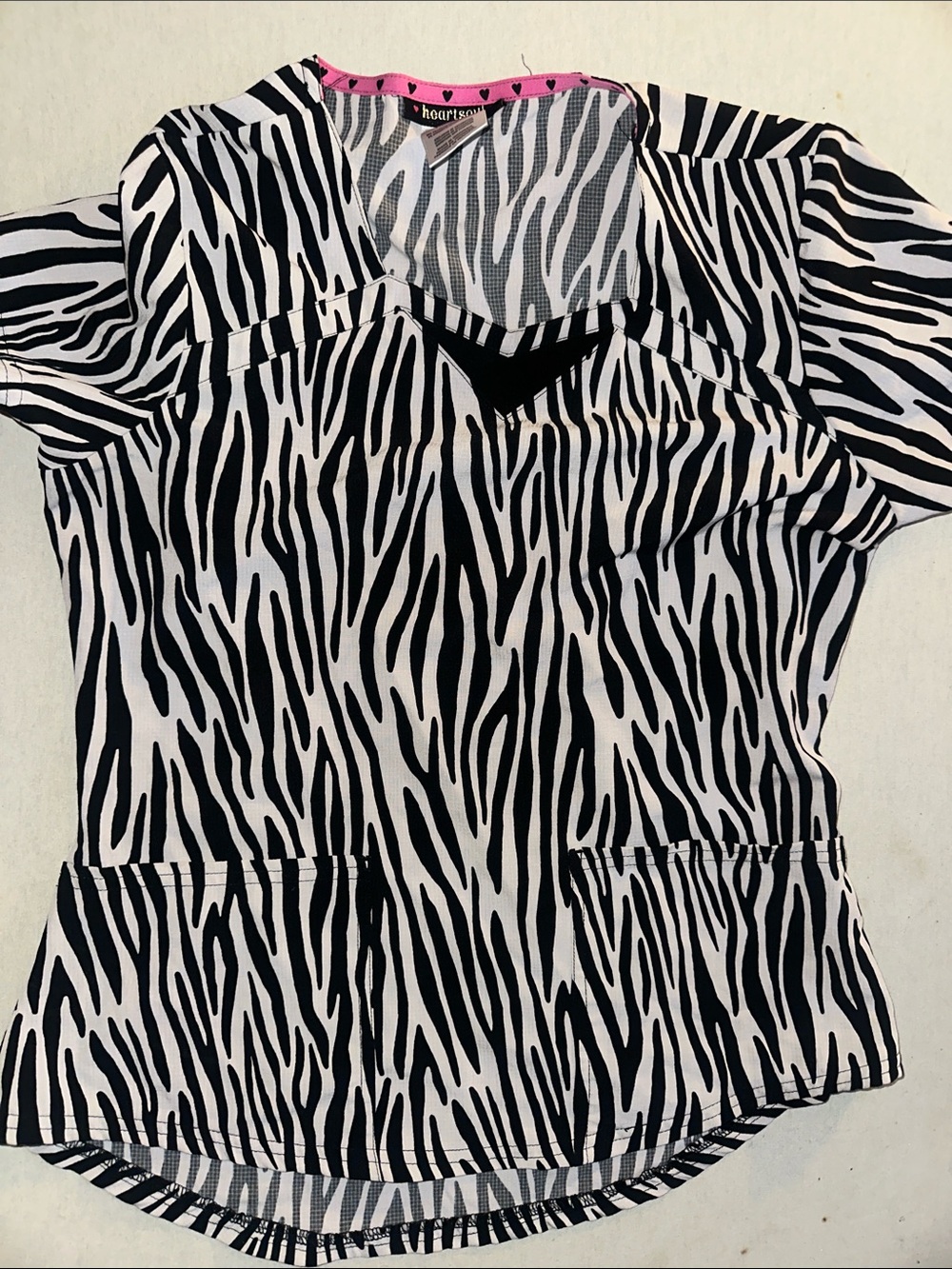Womens Size S Zebra Print Scrub Top - Black & White
